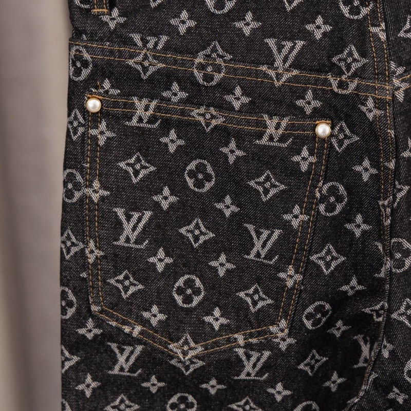 LV Jeans